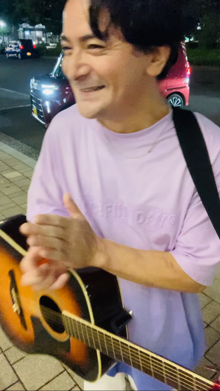 沖田演夢街頭弾き語りライブ10/21〜10/25配信のお知らせ